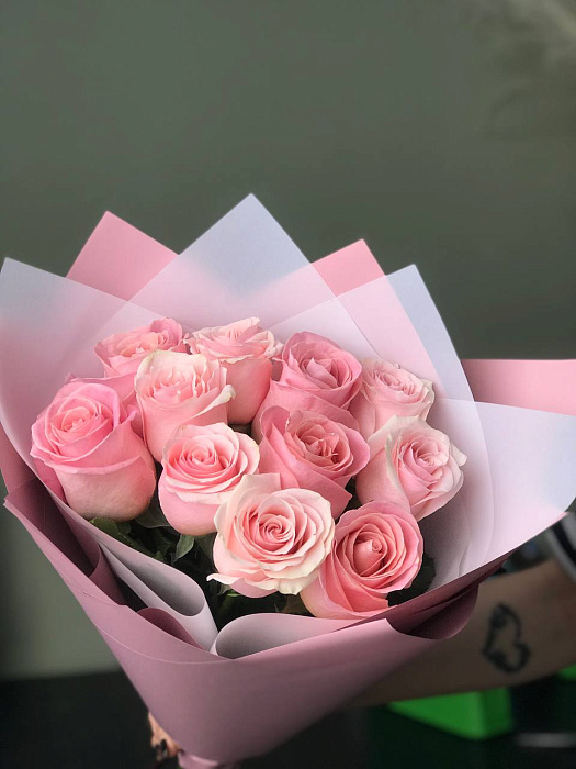 Букет цветов из 11 роз (оттенок на вкус флориста)