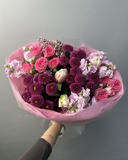 Ягодный микс с пионовидными тюльпанами с доставкой по Астане