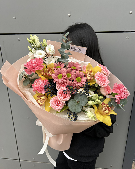 Assembled bouquet with delivery to Astana