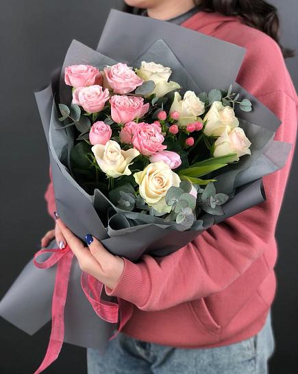 Букет из роз и кустовых роз с доставкой по Алматы