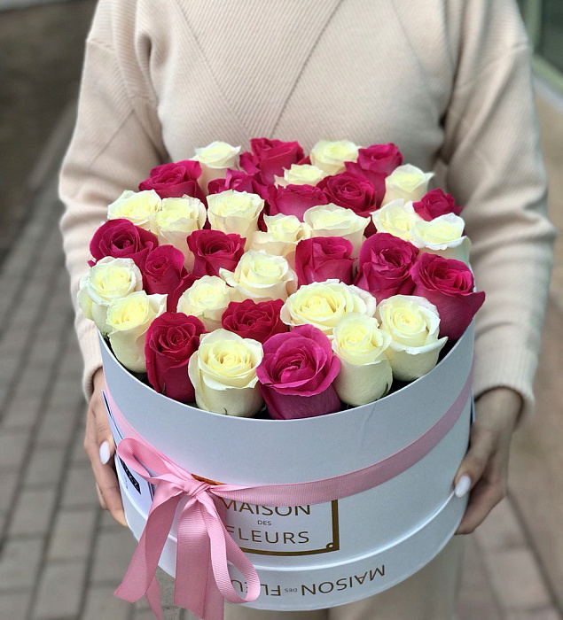 35 roses in a box