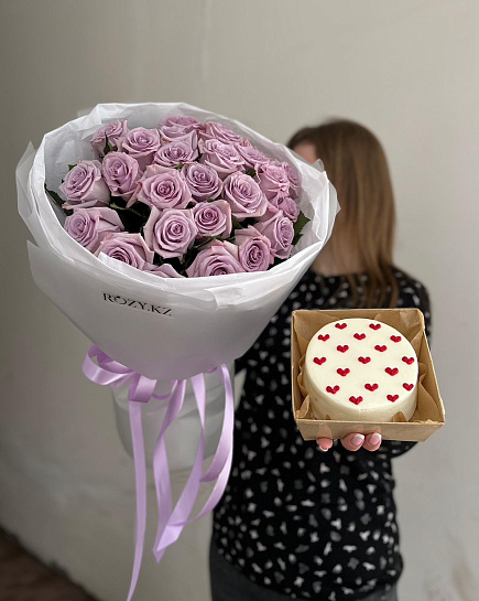 Bouquet of Combo of 25 roses and bento cake “Hearts” flowers delivered to Astana