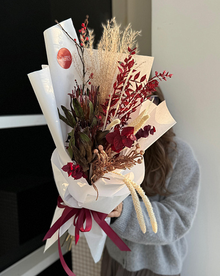Букет из сухоцветов white & red с доставкой по Астане