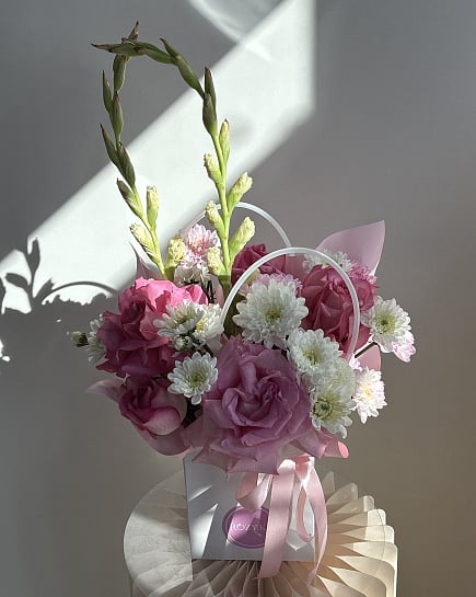 Асимметричный букет из роз и хризантем with delivery to Astana