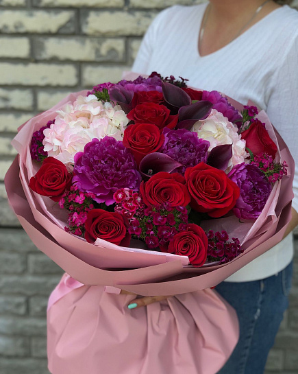 Bouquet with red roses with delivery to Almaty