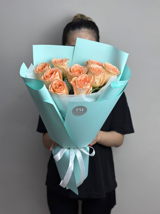 Bouquet of 9 orange roses (50 cm)