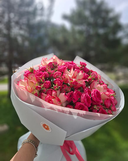Розовое облако из кустовых роз с доставкой по Алматы