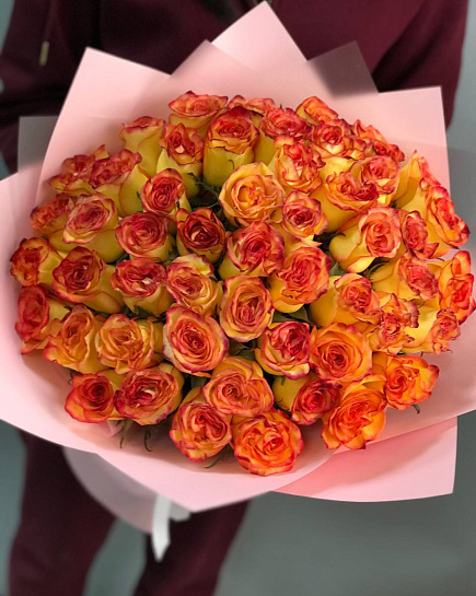 Bouquet of 51 roses (to the florist's taste) with delivery to Almaty