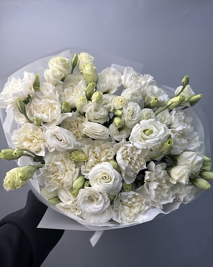 Белоснежная элегантность с доставкой по Астане