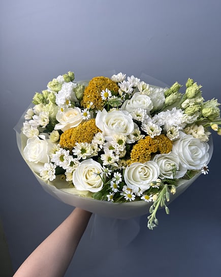 Солнечная элегантность в белых тонах с доставкой по Астане