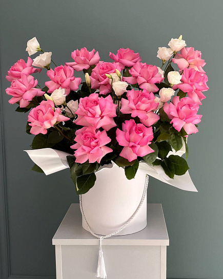 Bouquet of Roses in a Box L flowers delivered to Astana
