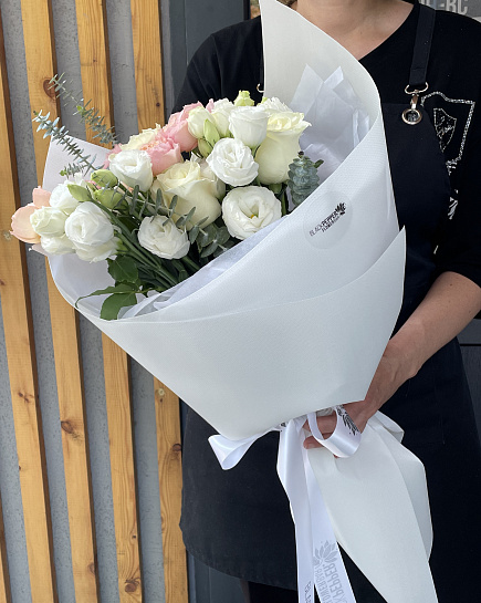 Bouquet of CHAMPS-ELYSEES flowers delivered to Almaty