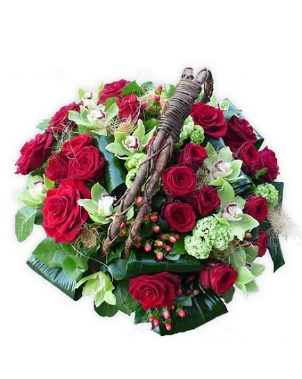 Розы в корзине "Винтаж"  с доставкой по Шымкенте