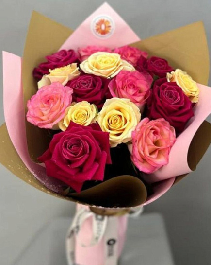 Bouquet of 15 roses mix with delivery to Almaty