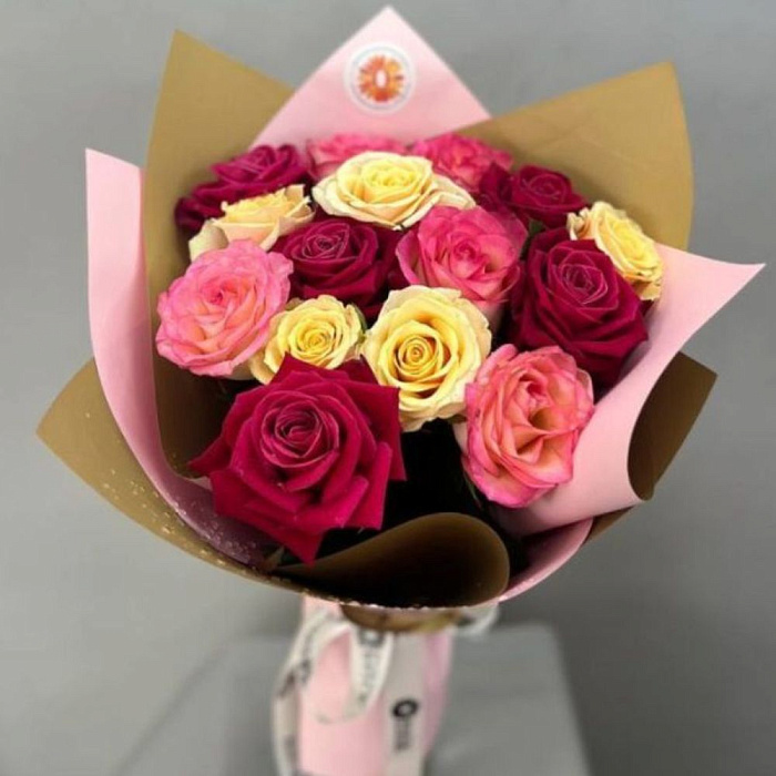 Bouquet of 15 roses mix