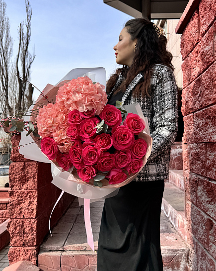 Bouquet of Raspberry punch flowers delivered to Almaty