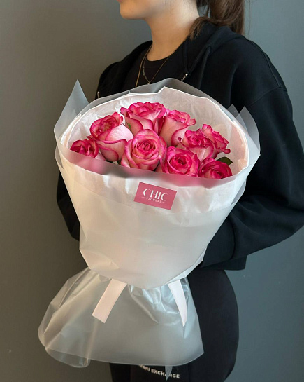 Bouquet of 9 Dutch roses with delivery to Astana