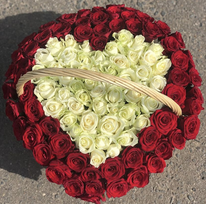 101 roses in a basket