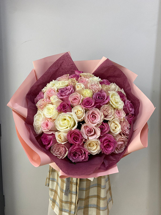 51 Dutch roses 51 Dutch roses