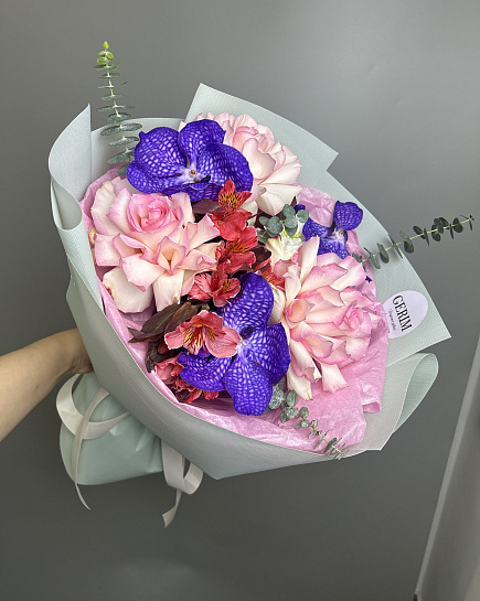 Assembled bouquet with delivery to Astana