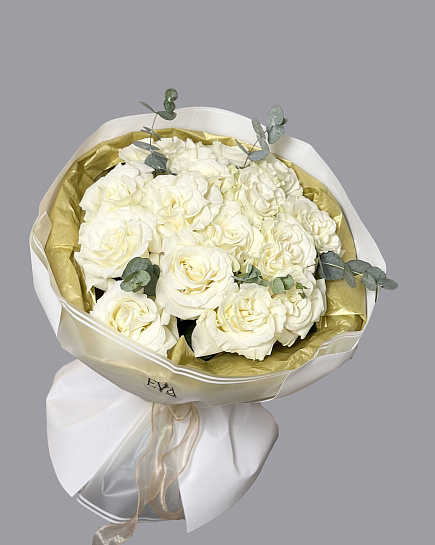6 Белые розы с доставкой по Алматы