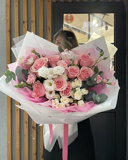 ROSE ROMANCE  с доставкой по Алматы