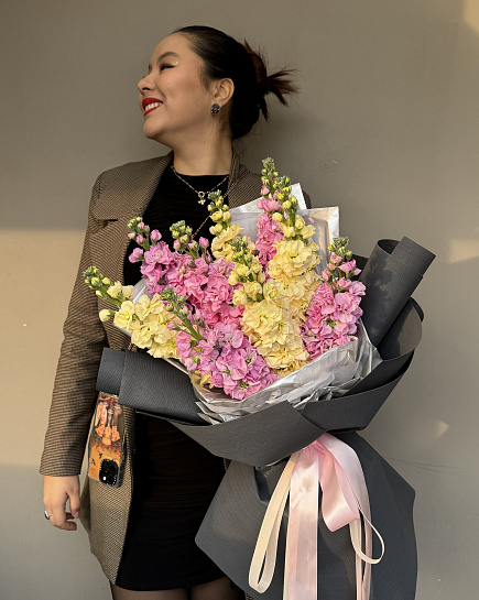 Bouquet of Romans flowers delivered to Almaty