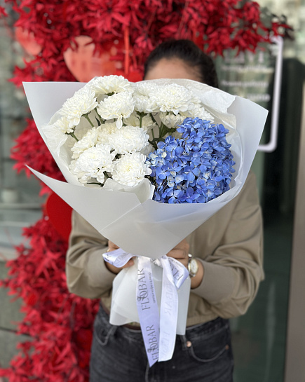 Bouquet of van Gogh flowers delivered to Astana