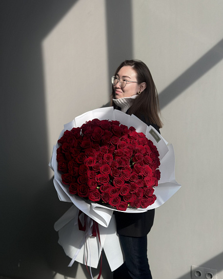 101 метровая красная Роза  с доставкой по Алматы