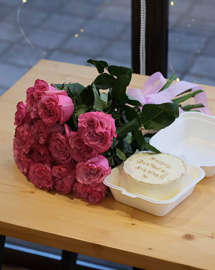 Bouquet of 15 roses and bento cake flowers delivered to Almaty