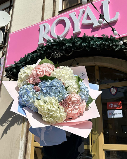 Bouquet of cloud of hydrangeas flowers delivered to Ust-Kamenogorsk