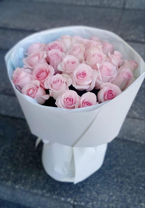 Bouquet 25 pale pink roses