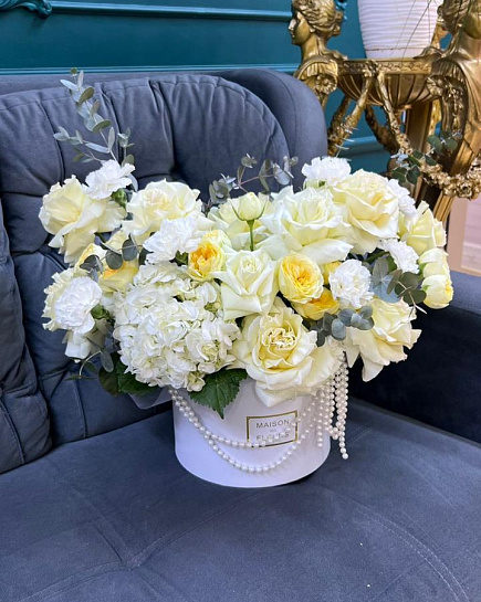 Bouquet of beauty pearl flowers delivered to Astana