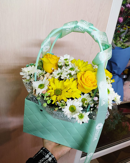 Bouquet of Tiffany flowers delivered to Almaty