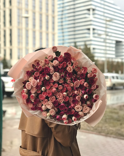Bouquet of Chic bouquet of 51 spray roses flowers delivered to Astana