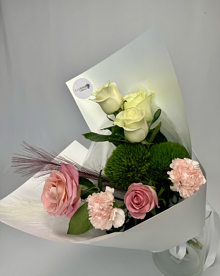 Bouquet of HUNDRED PERCENT flowers delivered to Almaty