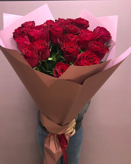 25 высоких красных роз  с доставкой по Алматы