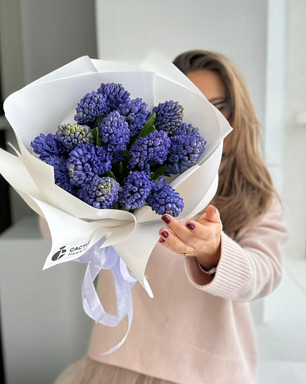 Bouquet of Bouquet of 15 Hyacinths flowers delivered to Astana