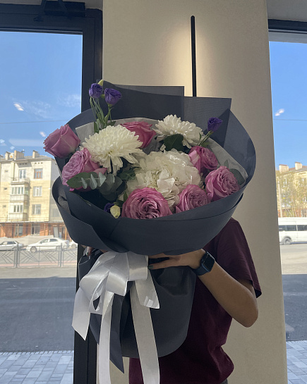 Bouquet of Moonlight flowers delivered to Shymkent