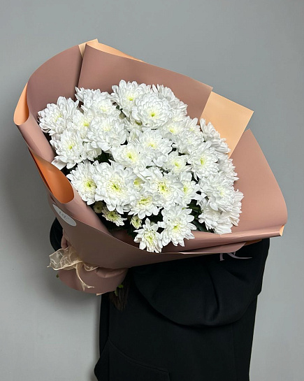 Bouquet of lush chrysanthemums flowers delivered to Ust-Kamenogorsk
