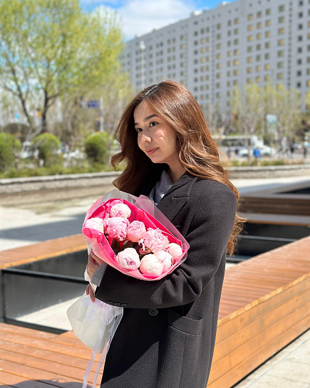 Bouquet of 7 peonies flowers delivered to Astana