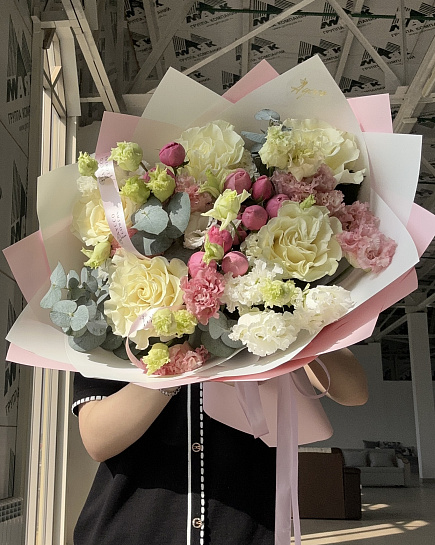 Bouquet of Julia flowers delivered to Uralsk
