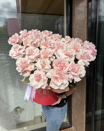 Bouquet of Dutch Rose Premium flowers delivered to Aktobe