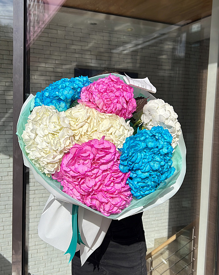 Bouquet of Bouquet of royal hydrangeas flowers delivered to Aktobe