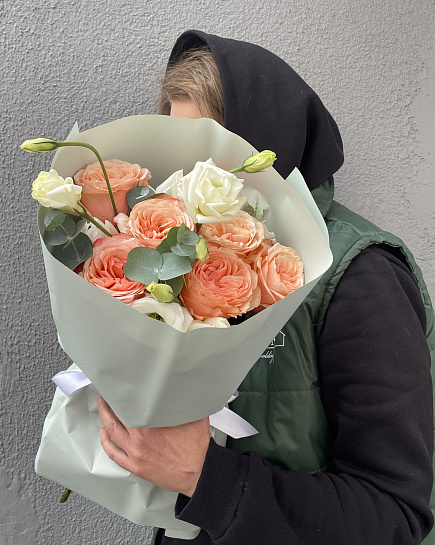 Bouquet of Caprice flowers delivered to Almaty