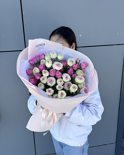 Bouquet of KR 9 flowers delivered to Astana
