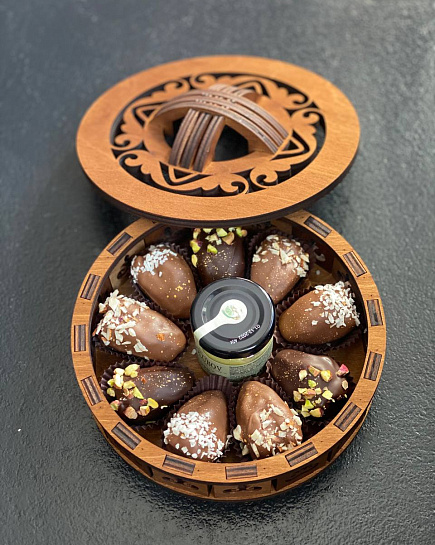 Bouquet of Yurt box with dates in Belgian chocolate flowers delivered to Almaty