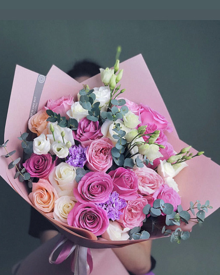 Bouquet of PERFECT flowers delivered to Kostanay.