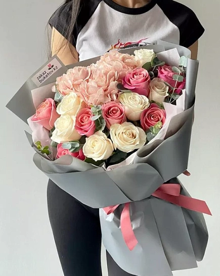Bouquet of Romeo flowers delivered to Astana