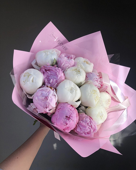 Bouquet of 15 white and pink peonies flowers delivered to Astana
